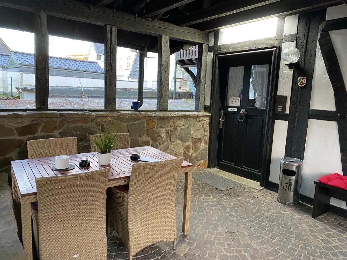 Hotel Zur Post Dabringhausen - Contactless Self Check-In Вермельскирхен Экстерьер фото