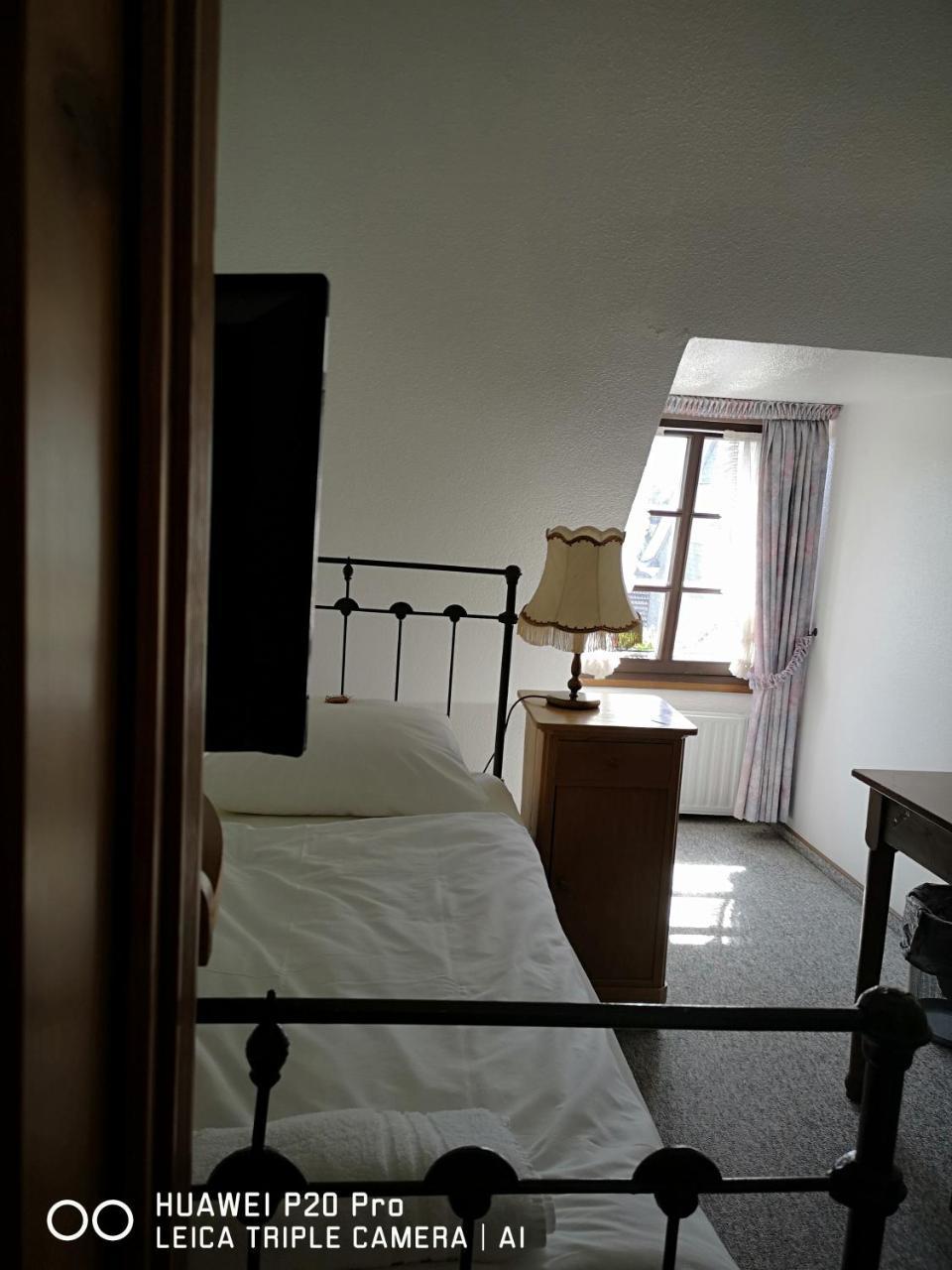 Hotel Zur Post Dabringhausen - Contactless Self Check-In Вермельскирхен Экстерьер фото