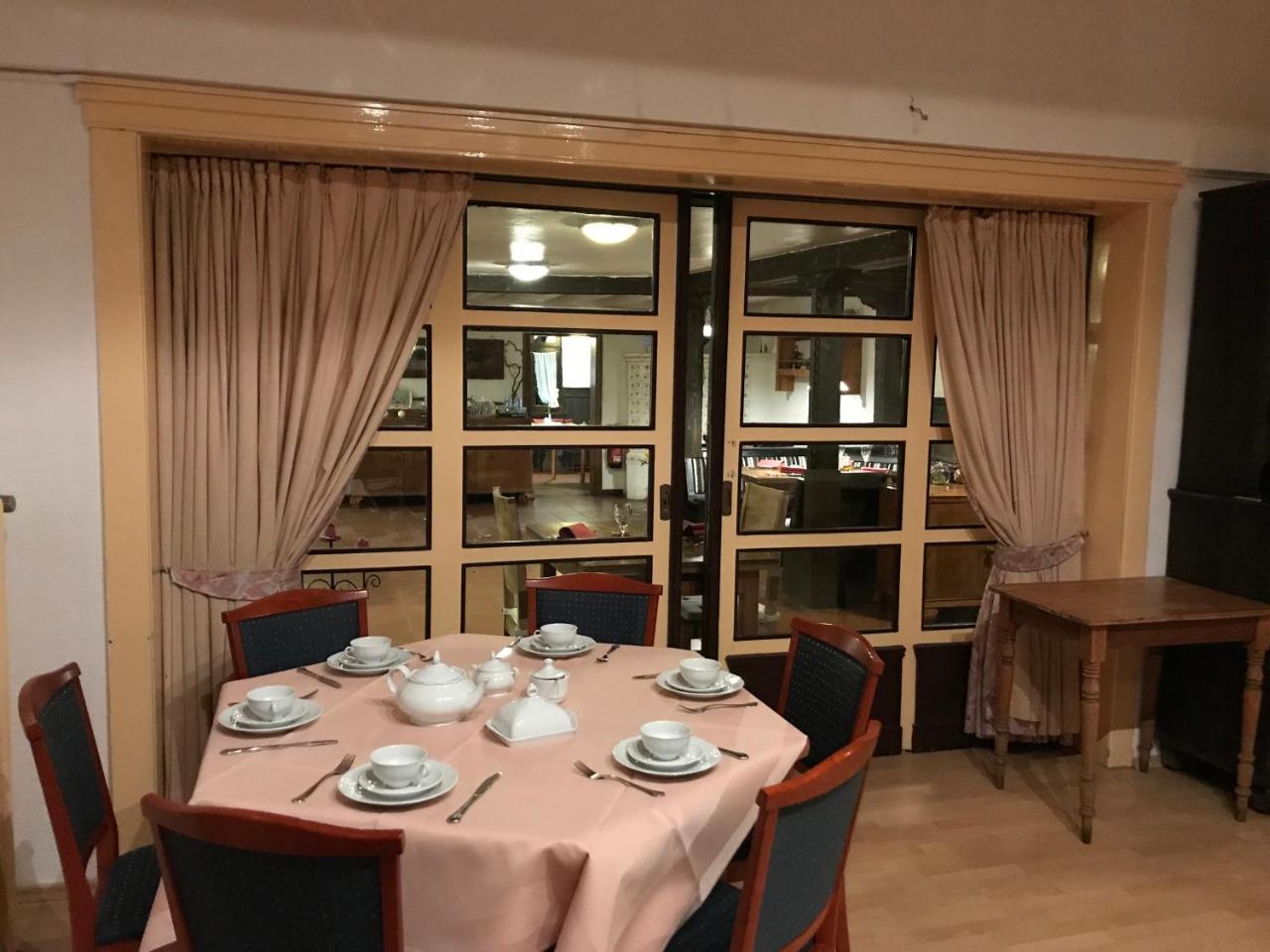 Hotel Zur Post Dabringhausen - Contactless Self Check-In Вермельскирхен Экстерьер фото